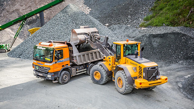 Transporte Erdbau Dödlinger Fieberbrunn bei Kitzbühel