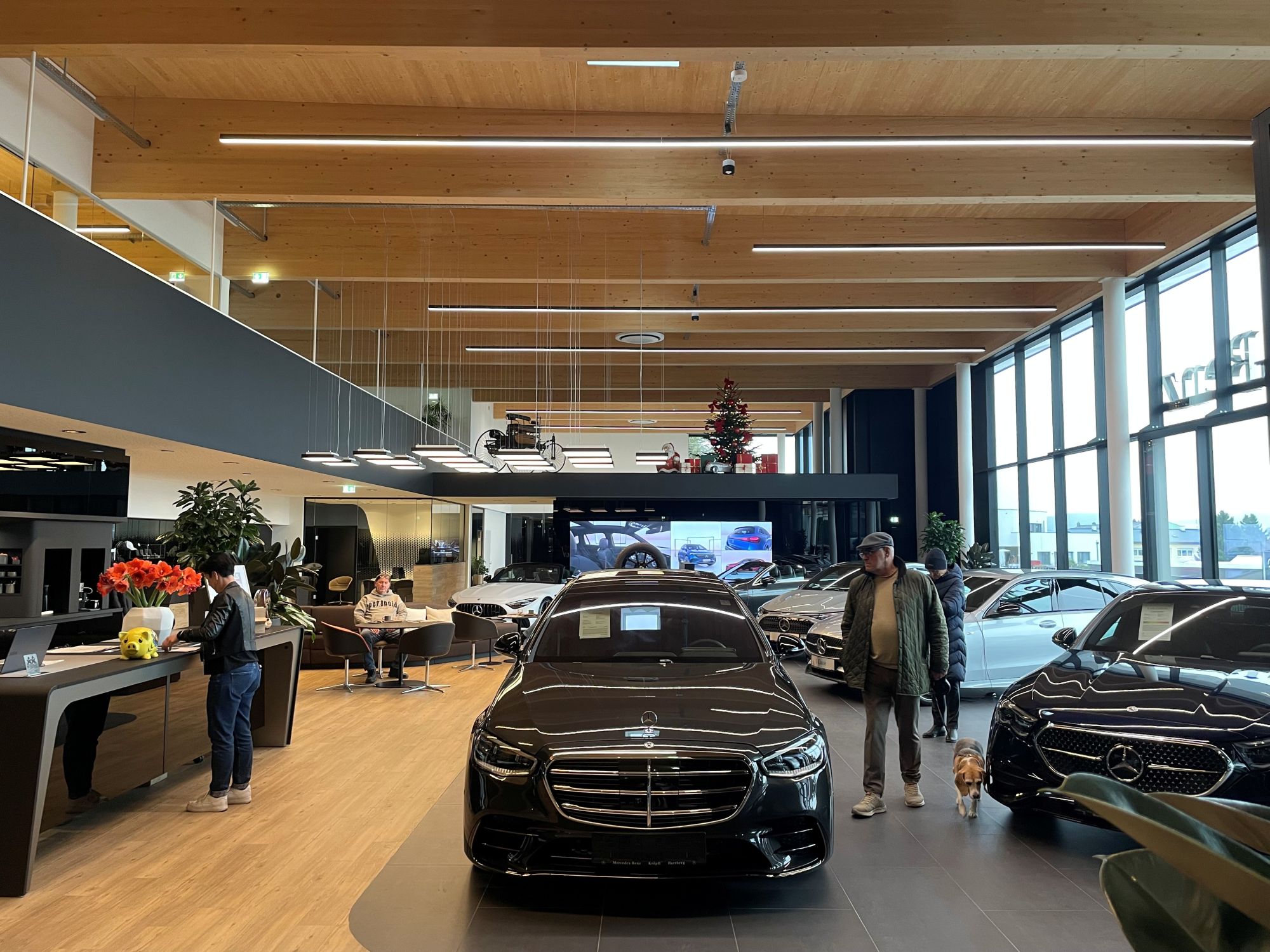 HHH Holz & Bau GesmbH 