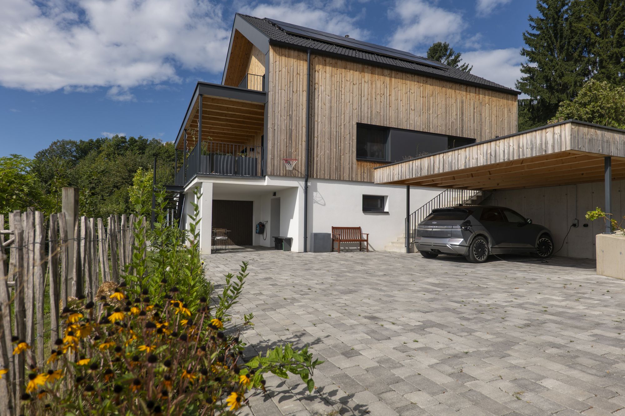 HHH Holz & Bau GesmbH 