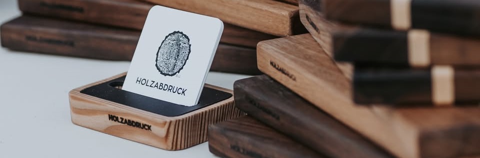 Holzabdruck aus Strem - Holzprodukte mit Handschlagqualität
