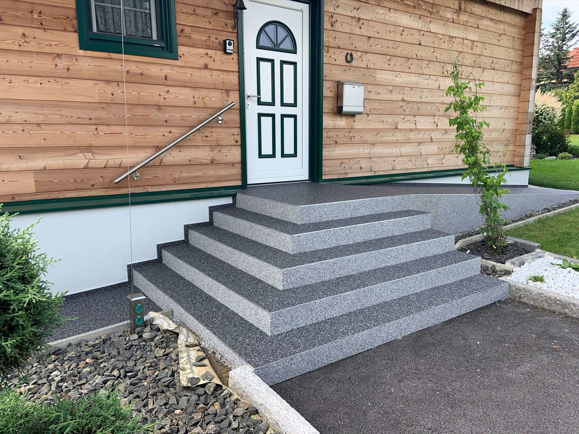 LJ Maler und Beschichtungs GmbH 